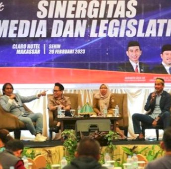 Diskusi Publik DPRD Makassar, Rudianto Lallo Tekankan Pentingnya Sinergi antara Media dan Legislatif