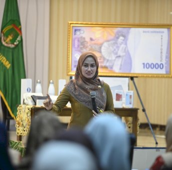 Indah Putri Indriani Harap Transaksi Beralih ke Non Tunai : Bayar Apapun Dengan QRIS