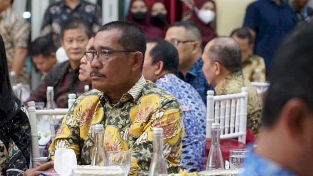 Kakanwil Kemenkumham Sulsel Liberti Sitinjak saat hadir dalam pisah sambut Kejati Sulsel R. Febritryanto di Baruga Pattingalloang, Rumah Jabatan Gubernur Sulsel, Kamis (09/02). (Dok. Humas Kanwil Kemenkumham Sulsel)