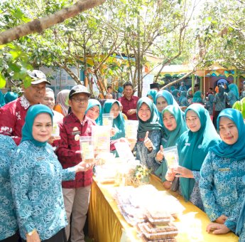 Hari Kedua SMEP PKK Gowa, Kecamatan Bontonompo dan Bonsel Pamerkan Program Unggulan