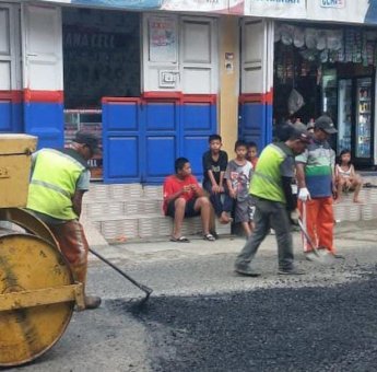 Dinas PUPR Pemkot Parepare Benahi Jalan Rusak Disejumlah Titik