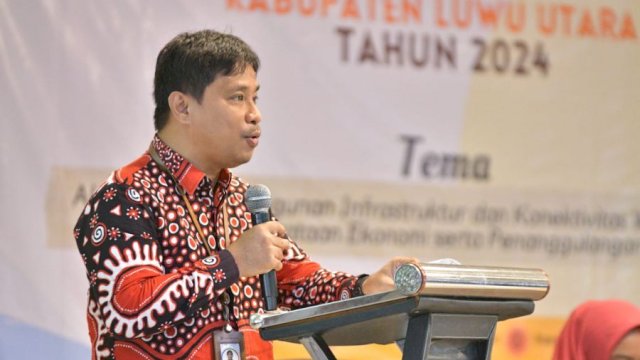 Kepala BPS Luwu Utara Ayub Parlin Ampulembang.