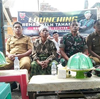 Berkat Program Rehab RTLH TNI, Kini Warga di Selayar Sudah Nikmati Rumah Layak Huni