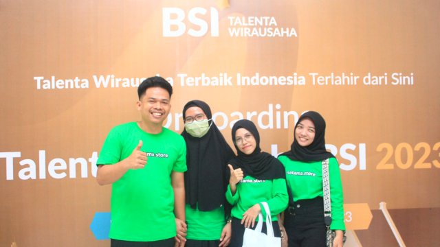 Sejumlah wirausaha muda saat meramaikan Onboarding TWB BSI yang berlangsung di Auditorium Fakultas Kedokteran, UMI Makassar, kemarin. (Dok. Humas BSI)