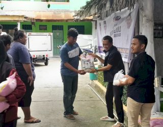 Jumat Berkah, APT dan NasDem Sasar “Pahlawan” Adipura Bulukumba