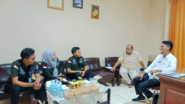 Tim Kanwil Kemenkumham Sulsel saat melakukan pendampingan pembentukan KKP dan Pelaporan Aksi HAM di tiga kabupaten di Sulsel sejak 8 hingga 10 Maret 2023. (Dok. Humas Kanwil Kemenkumham Sulsel)