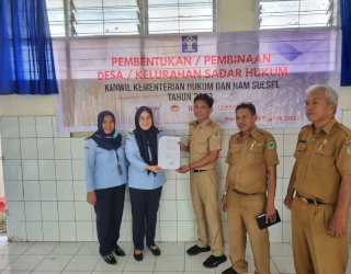 Kanwil Kemenkumham Sulsel Bina Desa Hingga Kelurahan Sadar Hukum di Pinrang