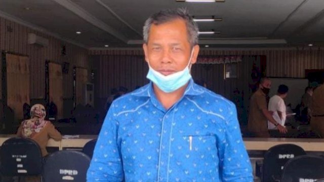 Anggota Komisi III DPRD Kotawaringin Timur, Sihol Parningotan Lumban Gaol. (Istimewa)