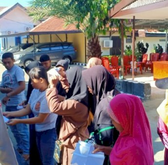 Sambut Ramadhan 1444 H, Polres Selayar Kerjasama KCP Bulog Gelar Pasar Murah