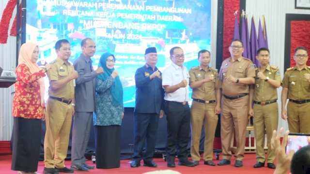 Musrenbang RKPD Kabupaten Enrekang Tahun 2024 berlangsung di Pendopo Rujab Bupati Enrekang, Senin (20/03/2023). (Istimewa)