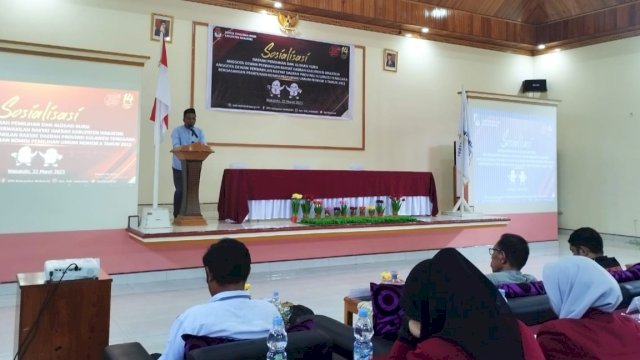 KPU Kabupaten Wakatobi menggelar Sosialisasi tentang Dapil dan Alokasi Kursi Anggota DPR, DPRD Provinsi dan DPRD Kabupaten/Kota dalam Pemilu 2024, Rabu (22/03/2023). (Foto: Gayus Irawadi / Republiknews.co.id)