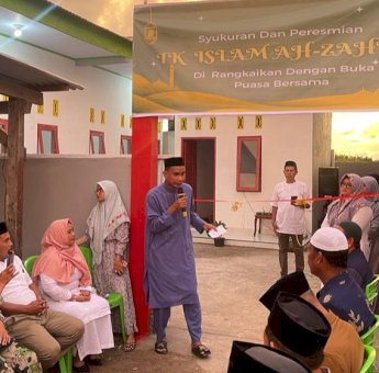 Rudianto Lallo Resmikan Sekolah TK Ah-Zahrah di Kampung Kera-kera Makassar