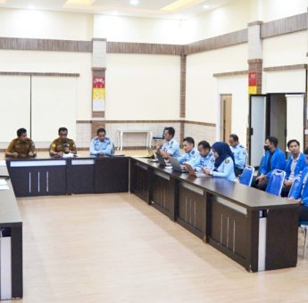 Kemenkumham Sulsel Harmonisasi Ranperda Pengelolaan Sampah dan Limbah B3 Pemkab Bone