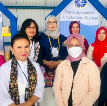 Iriana Joko Widodo Kagum dengan Produk Unggulan Pameran Dekranasda Andalan Sulsel
