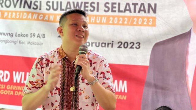 Anggota DPRD Sulsel, Edward Wijaya Horas saat menggelar kegiatan reses di Kelurahan Lariang Bangi, Kecamatan Makassar, Kota Makassar, Rabu (22/2/2023). (Foto: Istimewa)