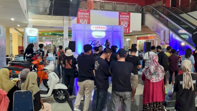 Pengunjung memadati event Classy Yamaha Exhibition yang digelar PT Suracojaya Abadimotor. (Foto: Istimewa)