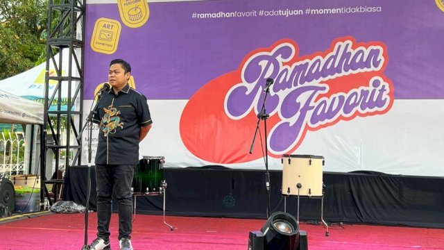 Direktur Utama Perseroda Sulsel, Yasir Machmud saat membuka kegiatan Ramadhan Feast 1444 H di Monumen Mandala, Makassar, Senin (27/3/2023). (Foto: Istimewa)