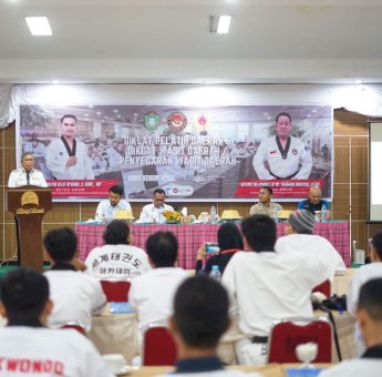 Wali Kota Parepare Taufan Pawe Hadiri Diklat Pelatih dan Wasit