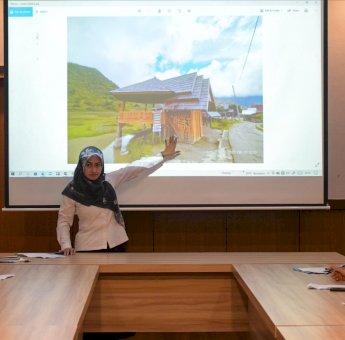 Indah Putri Indriani Dorong Desa Wisata Rinding Allo Berbasis Mitigasi Bencana