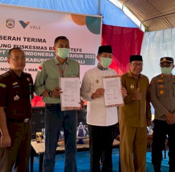 PT Vale serah Terima Renovasi PKM Bahomotefe ke Pemda Morowali