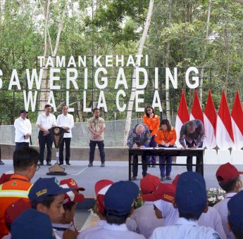 Disaksikan Presiden Jokowi, PT Vale dan Huayou Teken Perjanjian Nikel dengan Ford Motor Co.