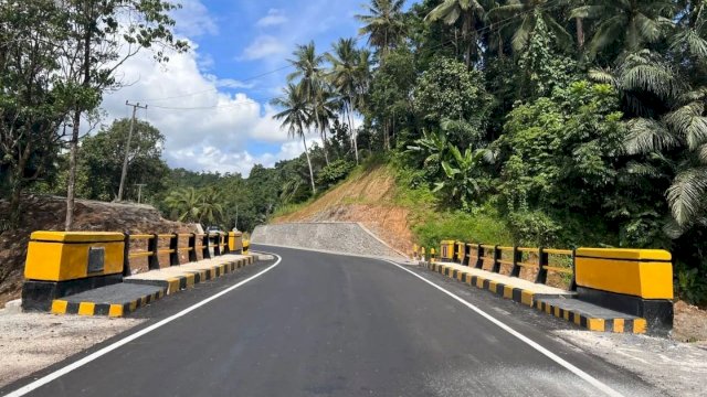 Jalan dan Jembatan Ruas Kabere Tuntas Dikerjakan, Gubernur Sulsel: Alhamdulillah, Bisa Dinikmati Masyarakat