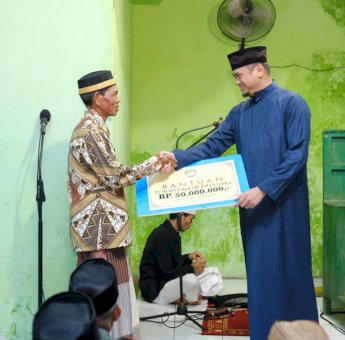 Jadi Lokasi Tarawih Keliling, Sejumlah Masjid di Gowa Terima Bantuan Pembangunan Rp50 Juta