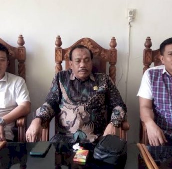 Ketua Komisi 1 DPRD Muna Minta Pemda Segera Lantik Empat Kedes Terpilih 2022