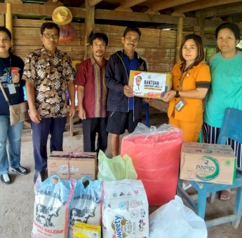 Pemprov Sulsel Salurkan Bantuan Logistik untuk Korban Terdampak Angin Puting Beliung di Toraja