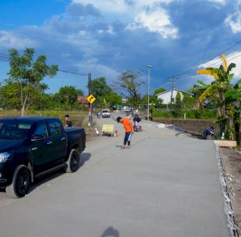 Gubernur Tinjau Progres Ruas Burung-Burung &ndash; Bili-Bili di Gowa