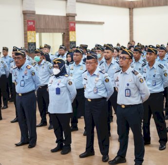 Kakanwil Kemenkumham Sulsel Bersama Jajaran Ikut Apel Pengamanan Idul Fitri