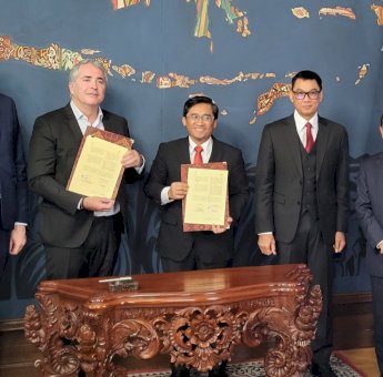 Dirut PLN “Jemput Bola” Hingga ke Perancis, Bangun Kolaborasi Global Kembangkan Pembangkit Hidrogen