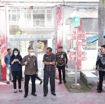 Kakanwil Kemenkumham Sulsel Minta Pelayanan Maksimal di Rutan Makassar Saat Hari Raya