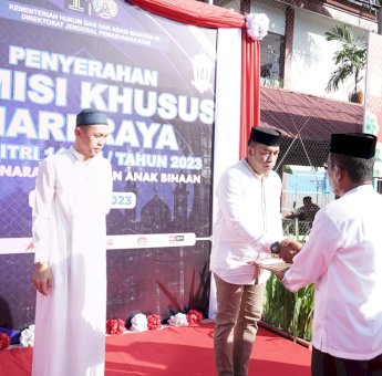 Kanwil Kemenkumham Sulsel Serahkan Remisi Idul Fitri ke 5.110 Warga Binaan
