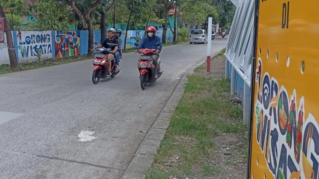 Suasana Lorong Wisata Milenial Pintu Nol Universitas Hasanuddin, di Kelurahan Tamalanrea Indah, Kecamatan Tamalanrea. (Chaerani/Republiknews.co.id)