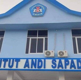 Membanggakan! Institut Andi Sapada Parepare Pertahankan Akreditasi Tanpa Visitasi