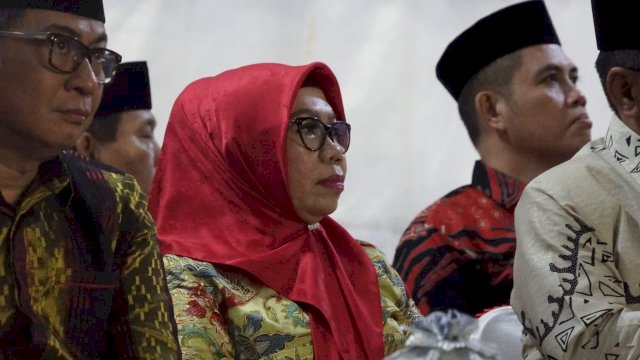 Sekretaris Daerah Kabupaten Gowa Kamsina saat menghadiri Pembukaan STQH ke-XXXIII, di Lapangan Pemuda Benteng, Kabupaten Selayar, kemarin. (Dok. Humas Gowa)
