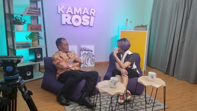 Wali Kota Makassar, Moh Ramdhan Pomanto saat menjadi narasumber pada program &lsquo;Kamar Rosi&rsquo; Kompas TV di Studio Menara Kompas TV, Jakarta, Senin (17/4/2023). (Foto: Istimewa)
