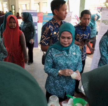 Lewat Puskesmas Barista, PKK Kecamatan Pattalassang Promosikan Inovasi Pembuatan Es Krim dan Yogurt Berbahan Daun Kelor