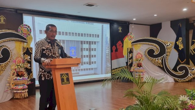 Kakanwil Kemenkumham Sulsel Liberti Sitinjak saat memberikan sambutan pada benchlearning, di Bangsal Garuda Kanwil Kemenkumham Sulawesi Tengah, kemarin. (Dok. Humas Kanwil Kemenkumham Sulsel)