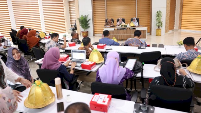 Rapat evaluasi program kerja Tim Percepatan Penurunan Stunting (TPPS) Sulsel 2023, Jumat (05/05/2023). (Istimewa)
