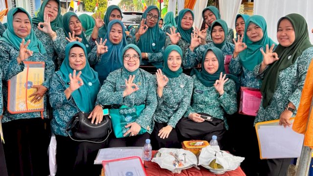 TP PKK Kecamatan Pallangga hadirkan program Upa'ma' untuk mengontrol tumbuh kembang anak. Program ini pun diperkenalkan di sela-sela SMEP PKK Kabupaten Gowa, kemarin. (Dok. Humas Gowa)