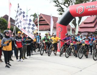 Ratusan Biker Ramaikan Fun XC Montain Bike Masamba Affair