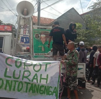 Diduga Jadi Mafia Tanah, Lurah Bontotangnga Jeneponto Didemo Mundur Dari Jabatannya