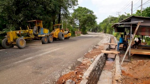 Prioritas Gubernur Andi Sudirman, Pemprov Tangani Jalan Rusak di Yasin Limpo Gowa