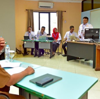 Di Depan Sekda dan Mentor, Kadis PMD Sulsel Paparkan SIM Andalan