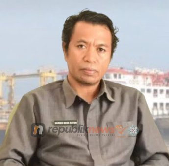 Sopir Truk Ekspedisi Keluhkan Pungli Buruh di Pelabuhan Feri Deri, Ile Boleng- NTT