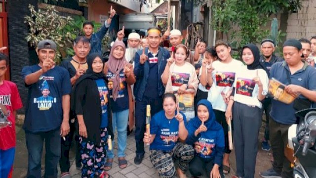 Ketua&nbsp;DPRD Makassar,&nbsp;Rudianto Lallo&nbsp;melakukan kunjungn silaturahmi ke masyarakat Kecamatan Mariso dan Mamajang, Sabtu (7/1/2023). (Foto: Istimewa)