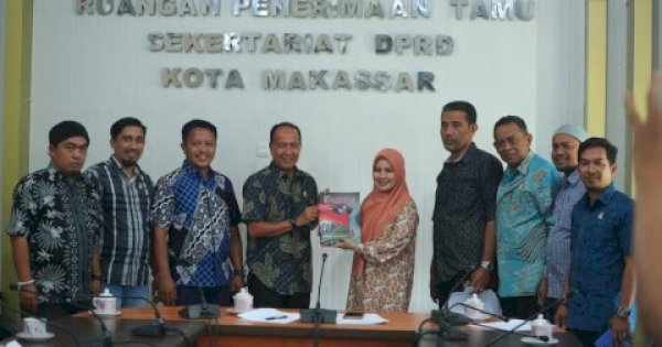 Wakil Ketua DPRD Makassar Terima Kunjungan Anggota Pansus Ranperda Sinjai