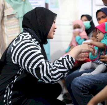 Grebek Stunting, Fatmawati Rusdi Kunjungi Dua Puskesmas